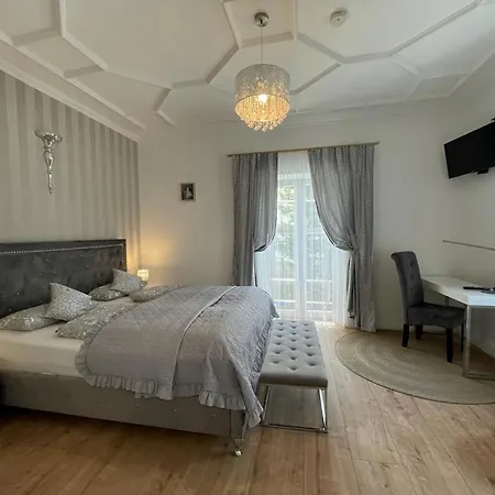 Boutique Haus Sissi Appartement Füssen Buitenkant foto